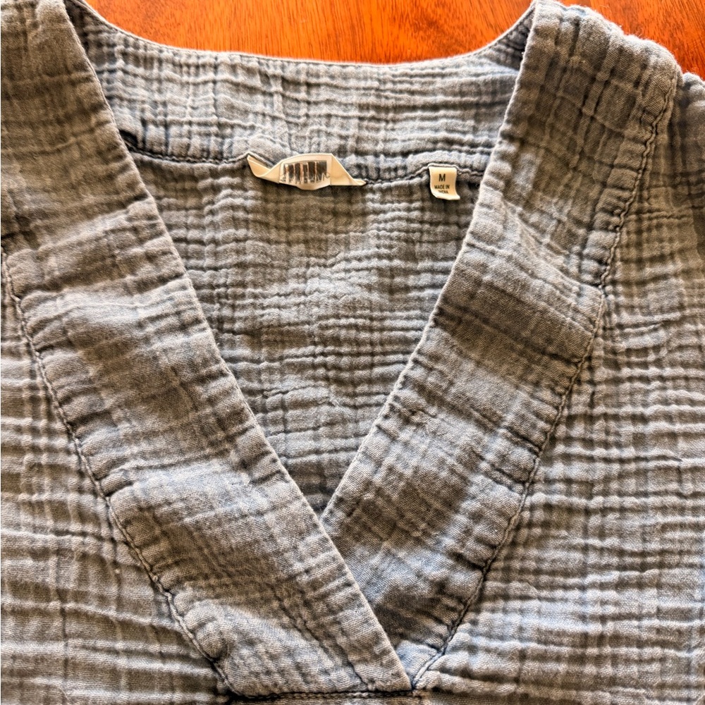 Faherty Indigo V-Neck Textured Top